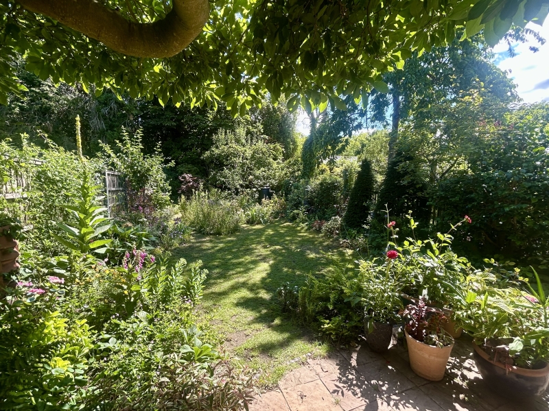 16 Wanstead Park Avenue
